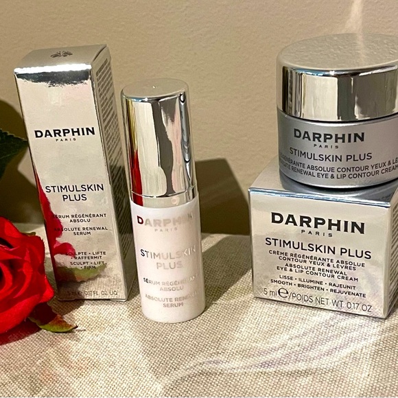 2/$20💕2 Darphin trial sizes 🌟 - Picture 1 of 1